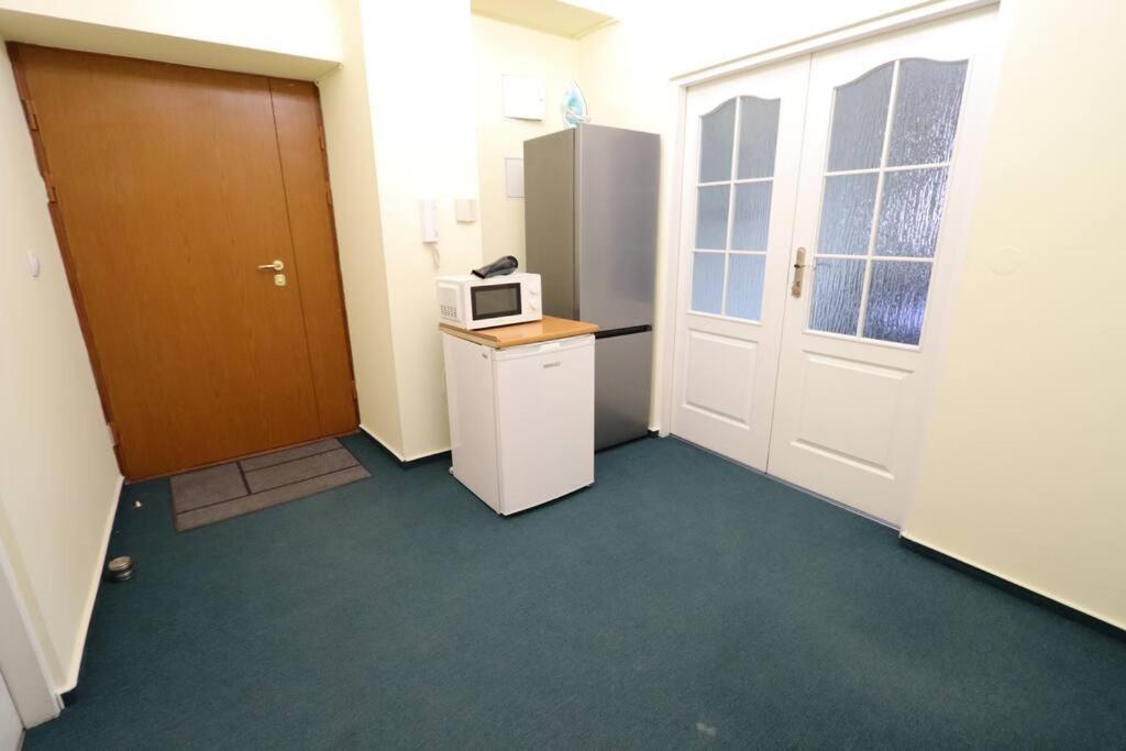 Fantastic Waw - Ns42 Room P Варшава Екстериор снимка